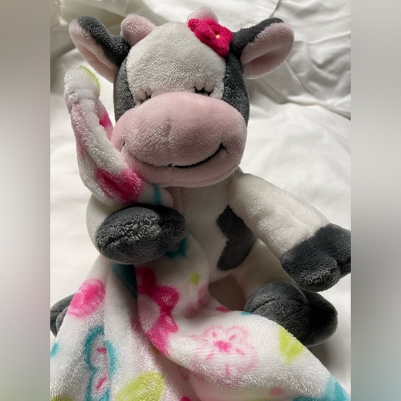 Little Miracles Cow Plush Snuggles Lovey Plush Security Blanket - Picture 6 of 13